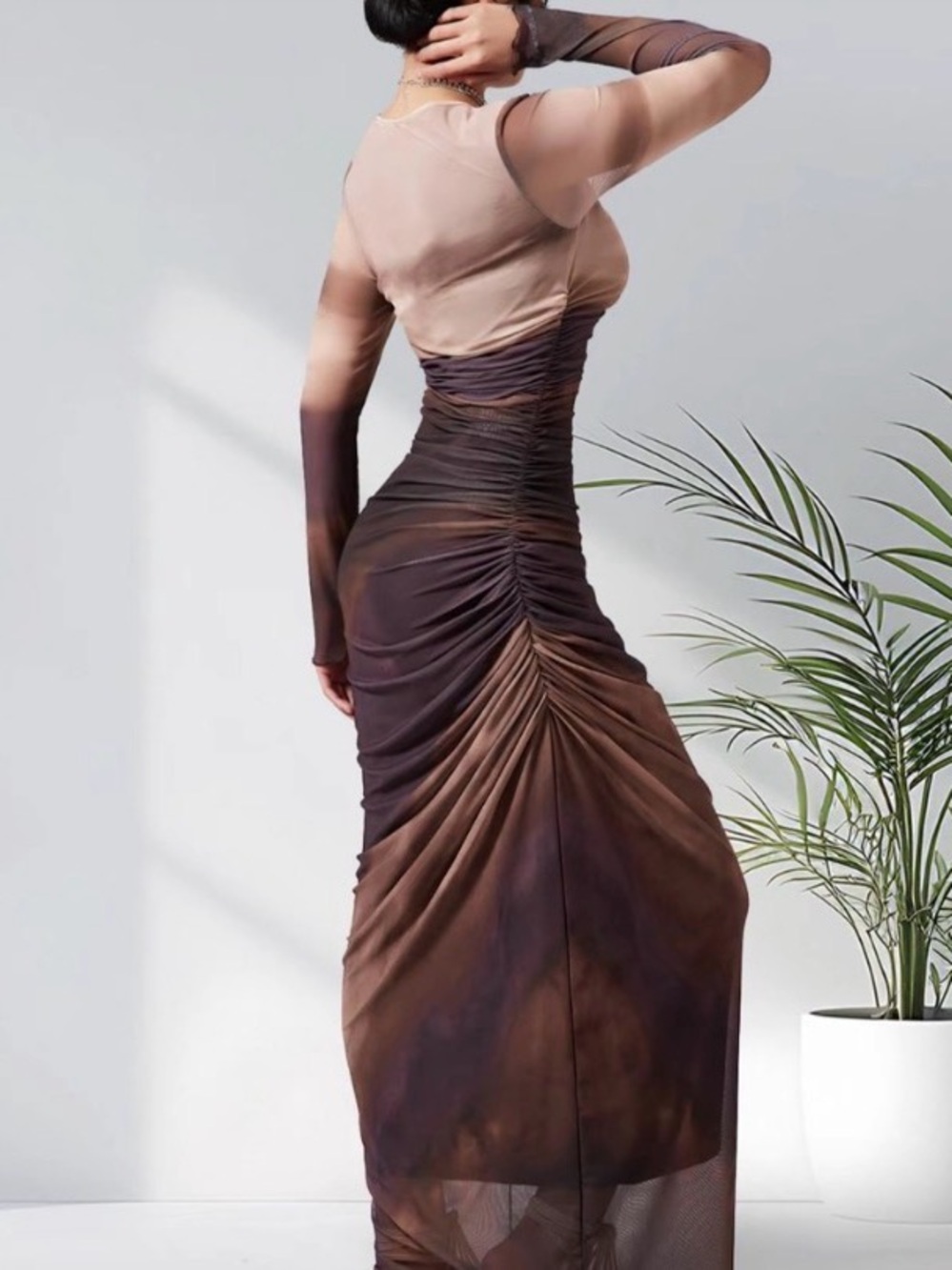 Elegant Brown Ombre Long Sleeve Mesh Overlay Maxi Dress - Picture 3 of 5